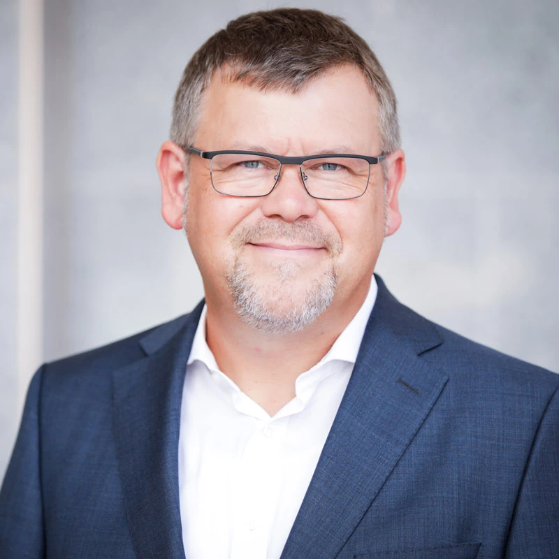 public one / Prof. Dr. Stefan Jung